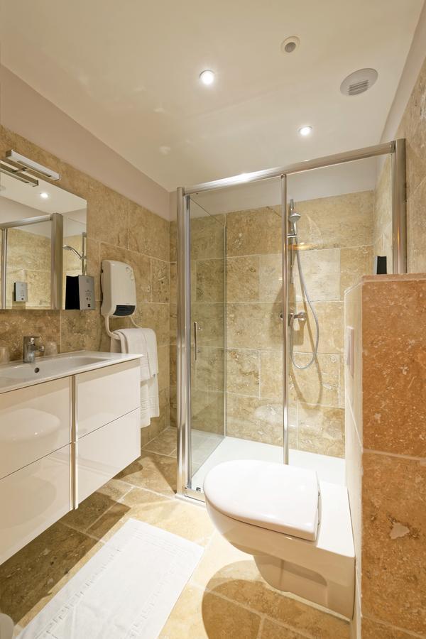 Pied A Terre - Appart'Hotels Au Coeur D'Autun ภายนอก รูปภาพ